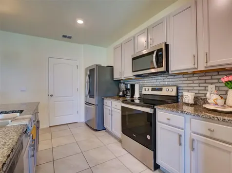 11244 Amber Ridge Drive Zellwood FL 32798