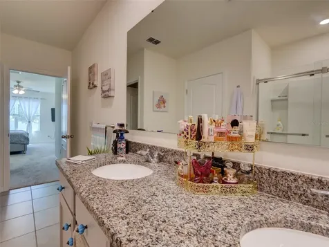 11244 Amber Ridge Drive Zellwood FL 32798