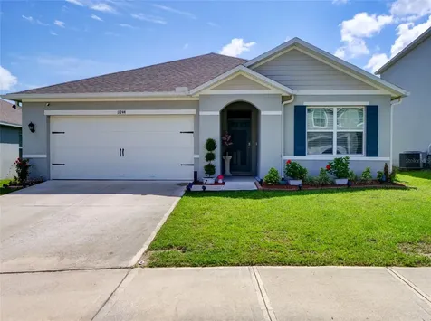 11244 Amber Ridge Drive Zellwood FL 32798