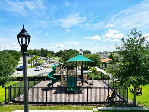 11244 Amber Ridge Drive Zellwood FL 32798