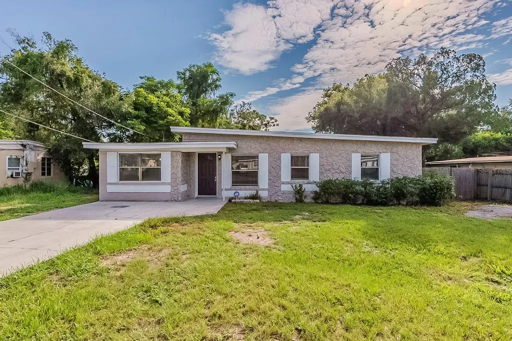 1007 Emeralda Road Orlando FL 32808