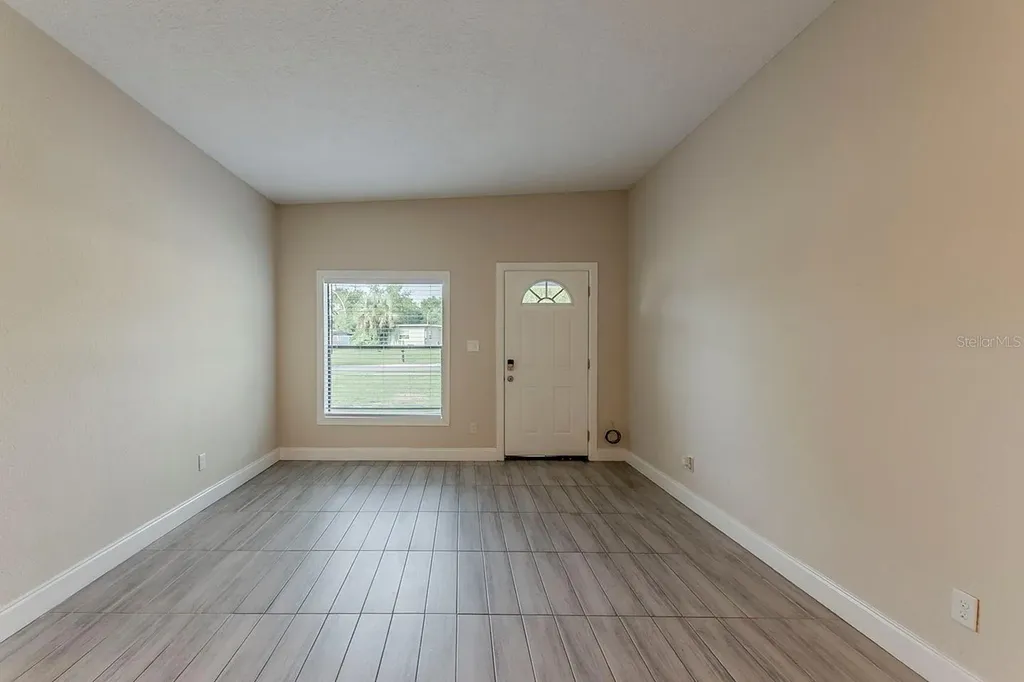 1007 Emeralda Road Orlando FL 32808