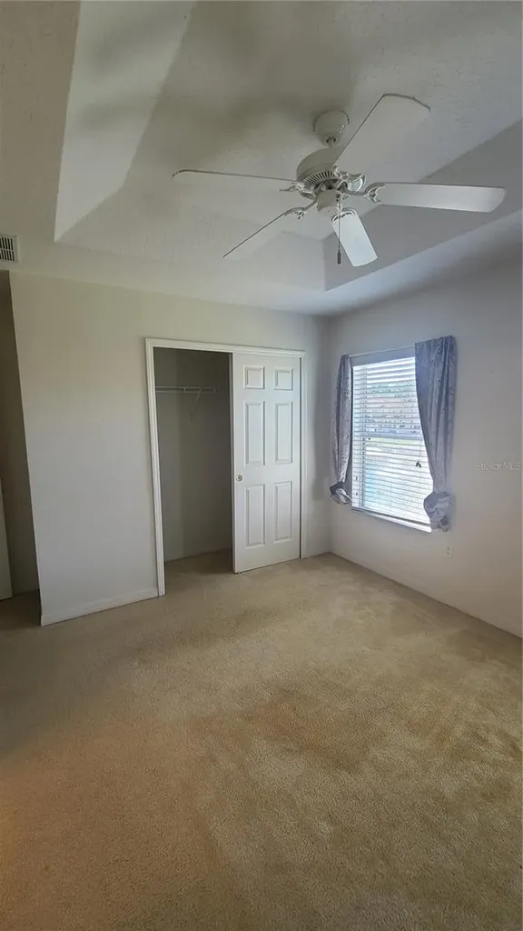 5483 Paradise Cay Circle Kissimmee FL 34746