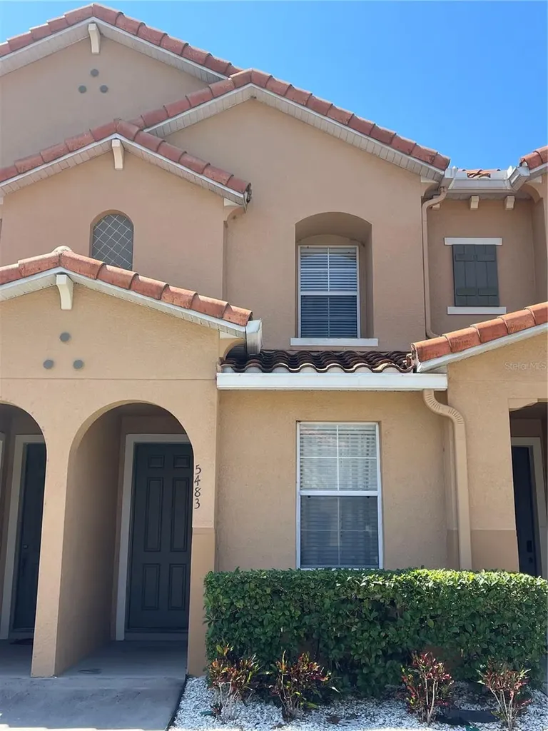 5483 Paradise Cay Circle Kissimmee FL 34746