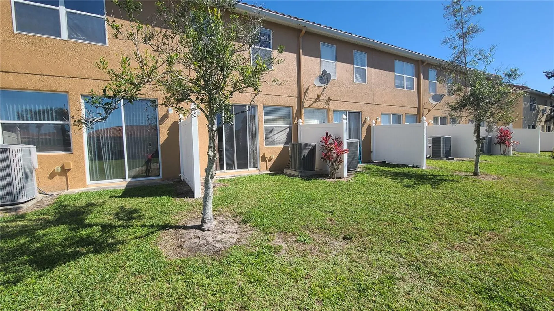 5483 Paradise Cay Circle Kissimmee FL 34746