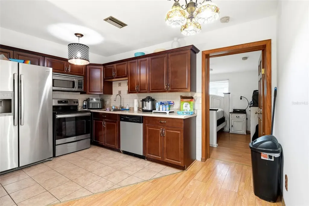 7301 8th Street N St Petersburg FL 33702