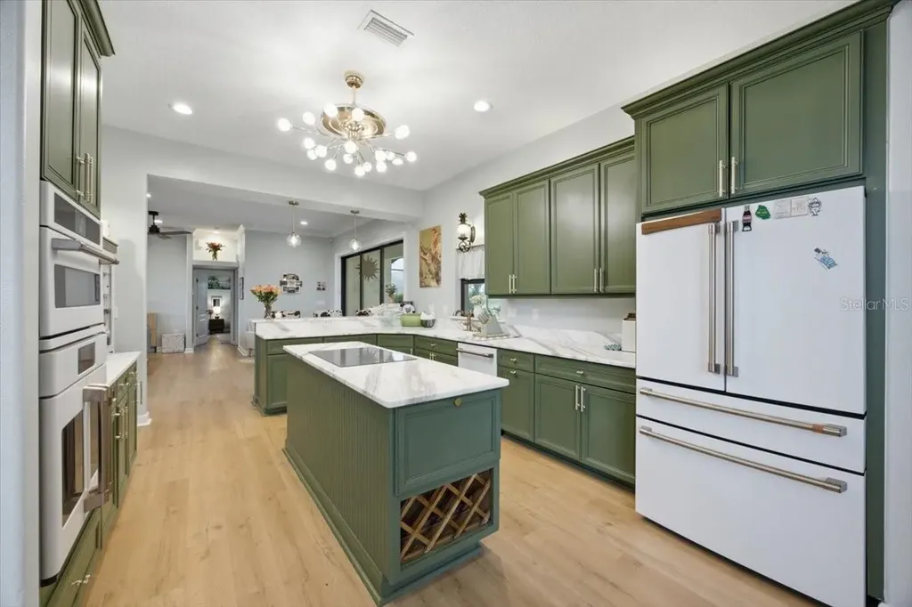 915 N Crooked Lake Drive Babson Park FL 33827