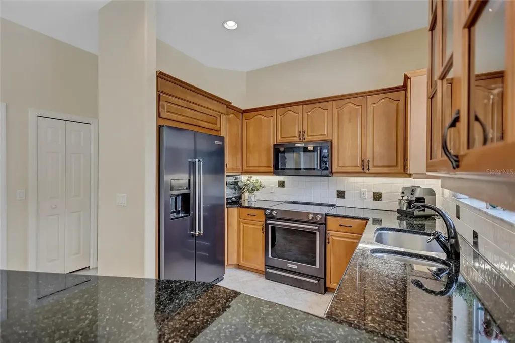 360 46th Court E Bradenton FL 34208