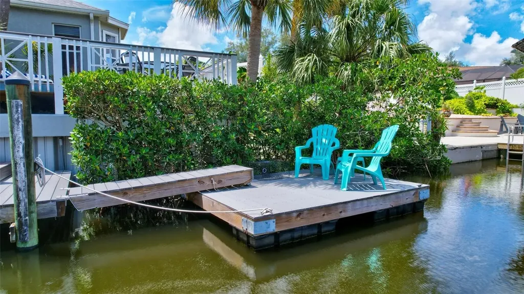 360 46th Court E Bradenton FL 34208