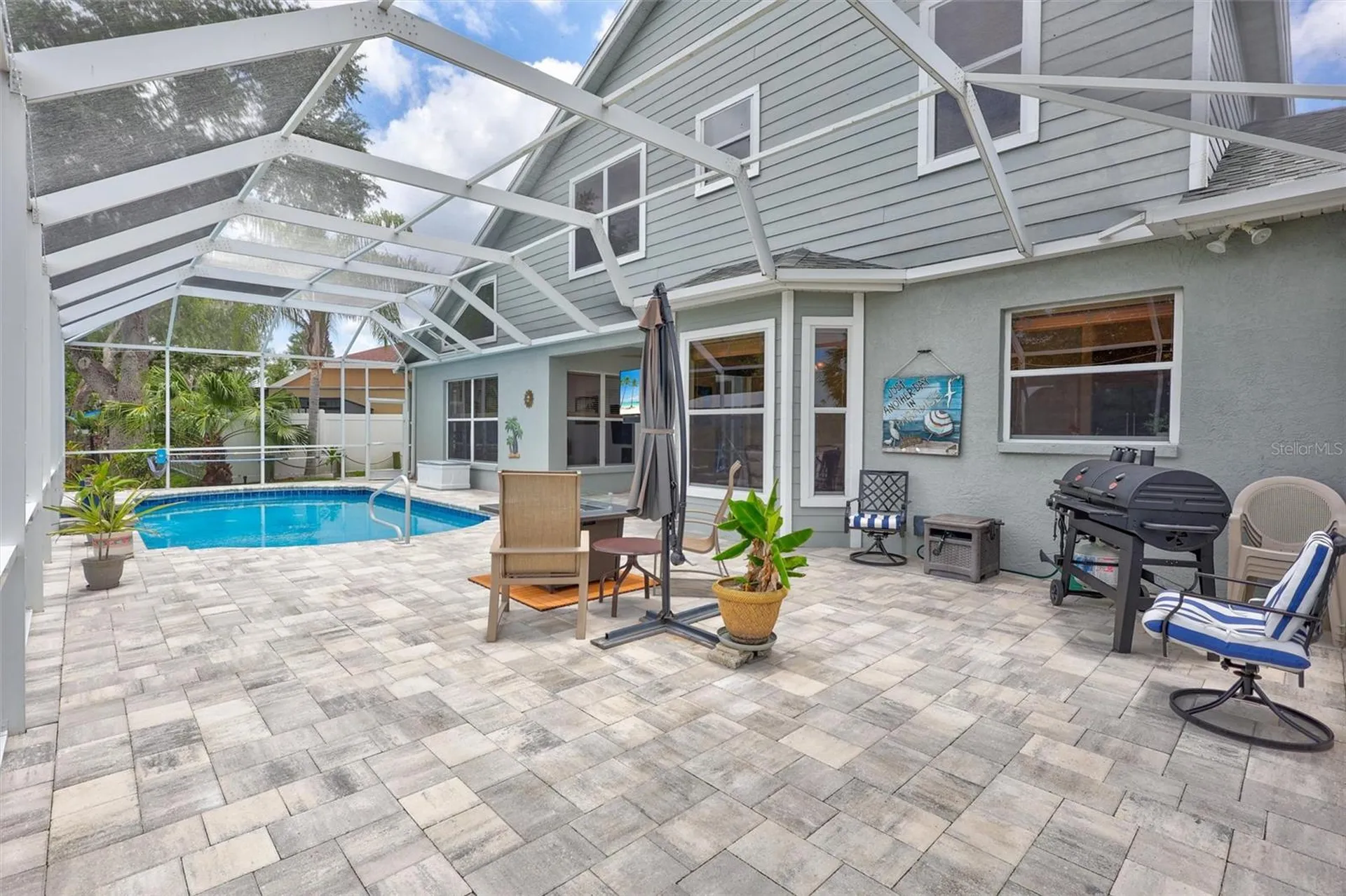 360 46th Court E Bradenton FL 34208