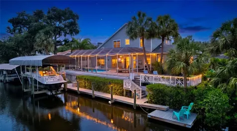 360 46th Court E Bradenton FL 34208