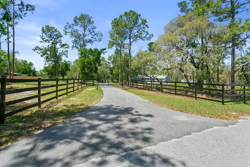 6330 Oil Well Road Clermont FL 34714