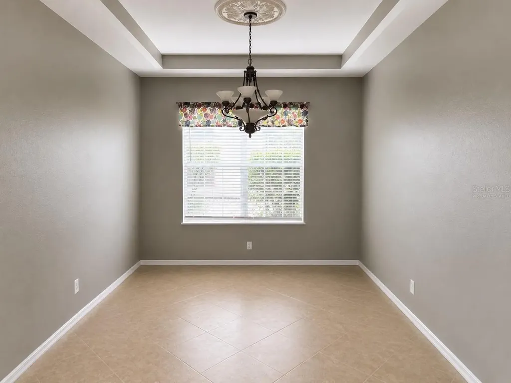 10103 Deercliff Drive Tampa FL 33647