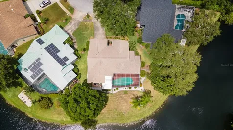 8390 Meadow Brook Drive E Seminole FL 33777
