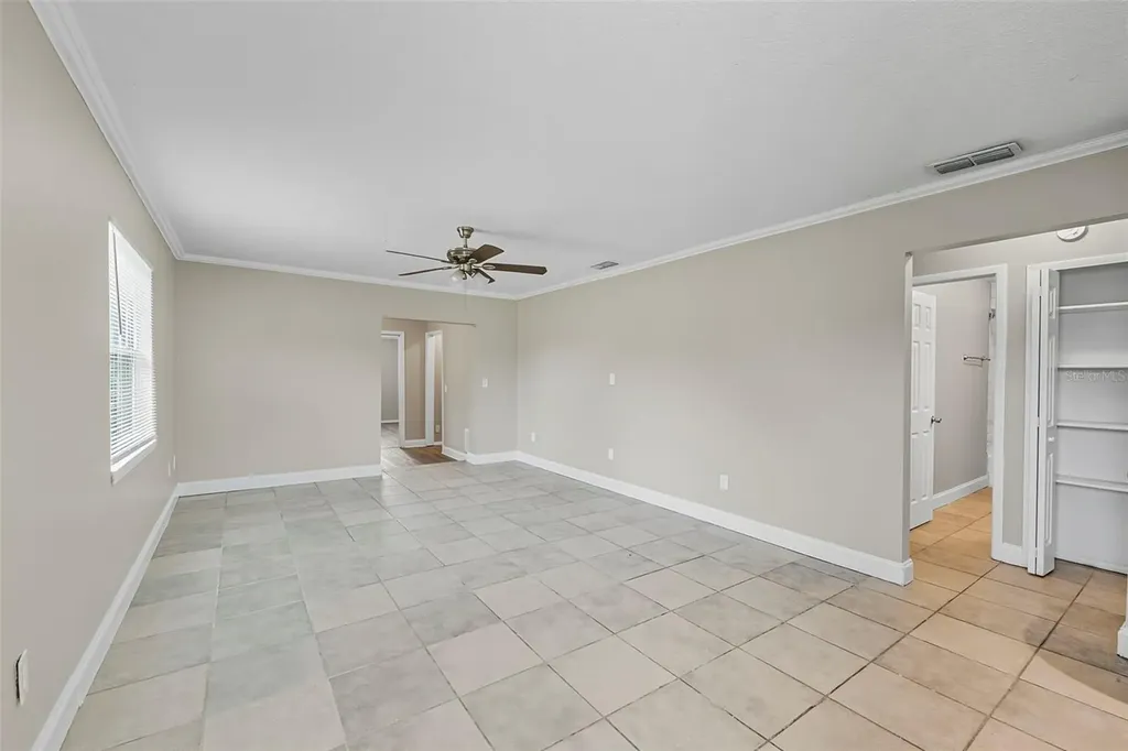 28042 Lois Drive Tavares FL 32778