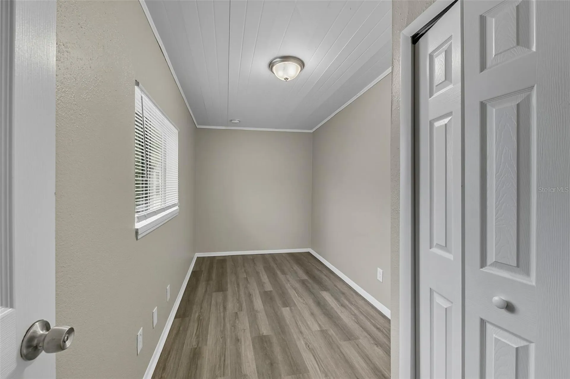 28042 Lois Drive Tavares FL 32778