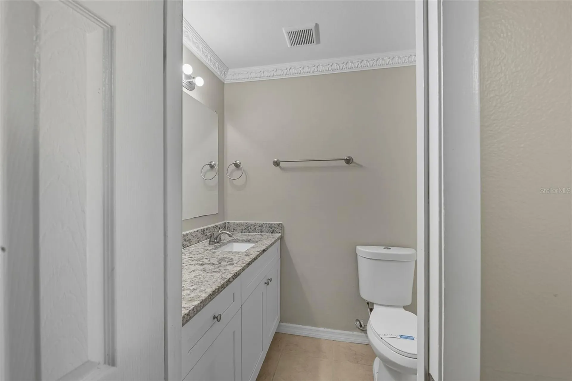 28042 Lois Drive Tavares FL 32778