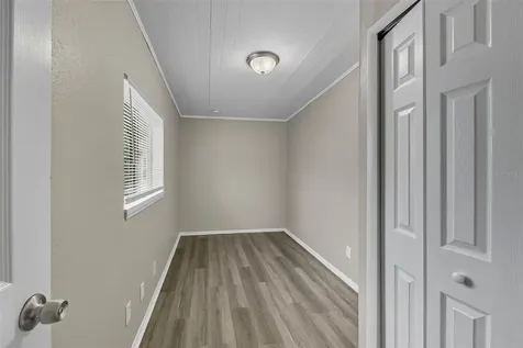 28042 Lois Drive Tavares FL 32778
