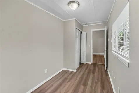 28042 Lois Drive Tavares FL 32778