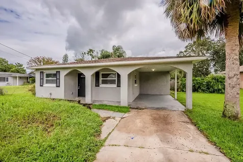 28042 Lois Drive Tavares FL 32778