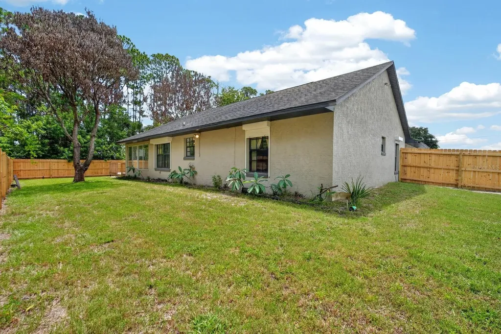 191 Roberts Road Edgewater FL 32141