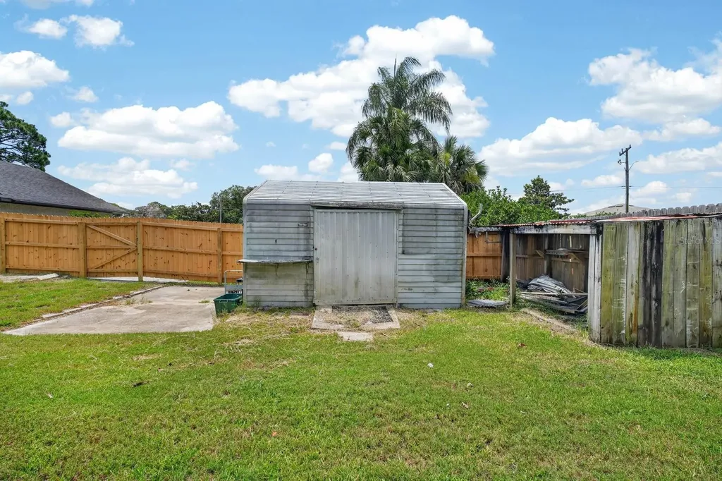191 Roberts Road Edgewater FL 32141