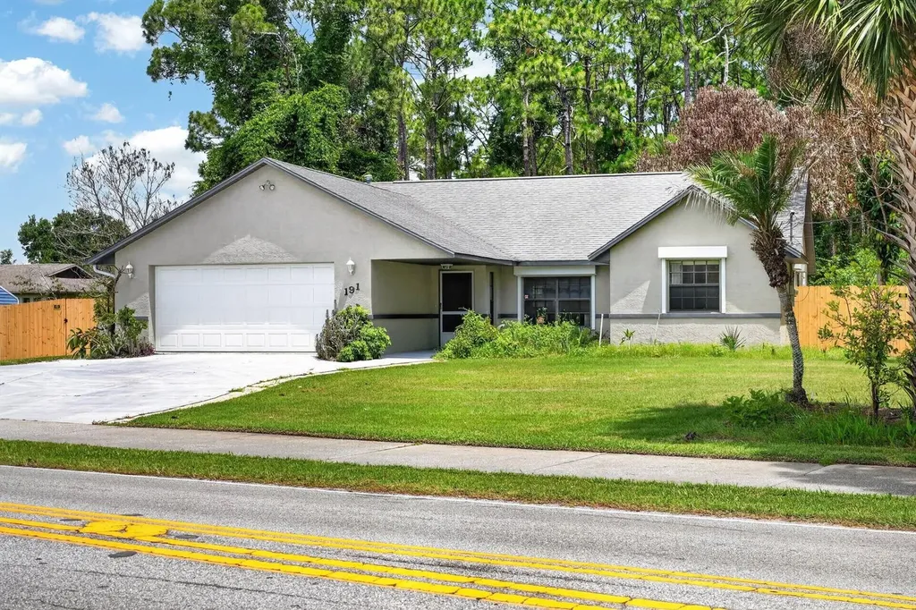 191 Roberts Road Edgewater FL 32141