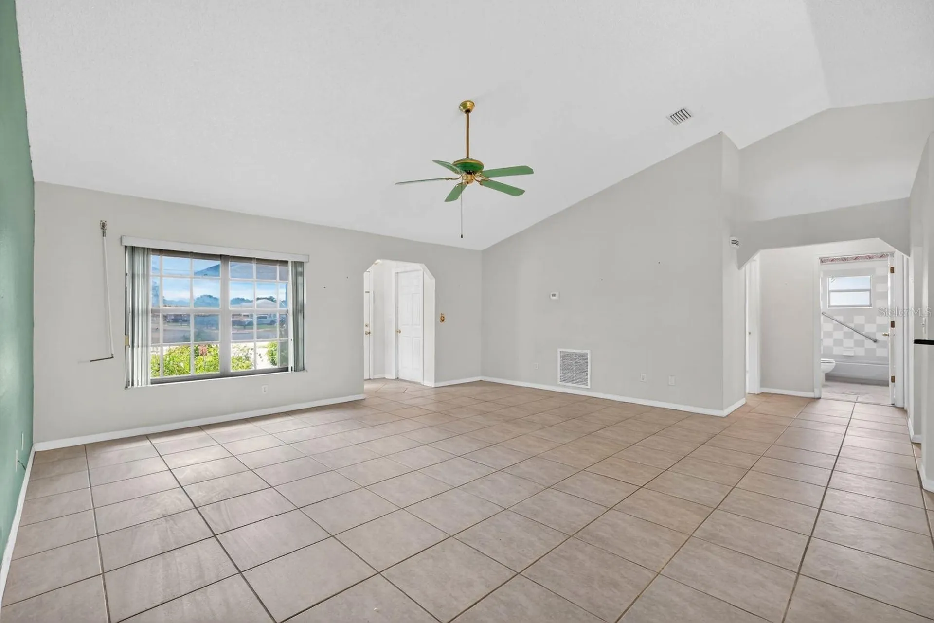 191 Roberts Road Edgewater FL 32141