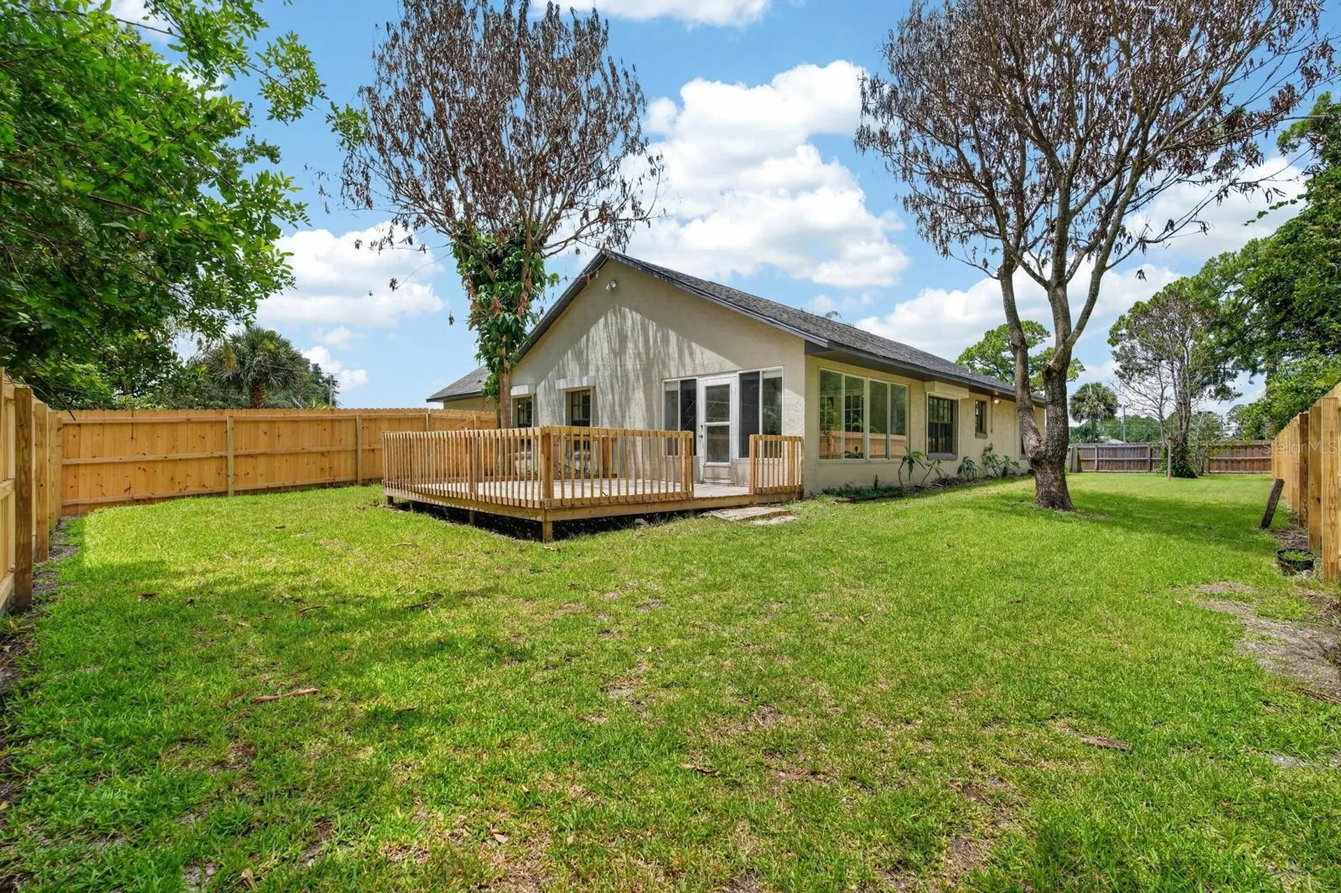 191 Roberts Road Edgewater FL 32141