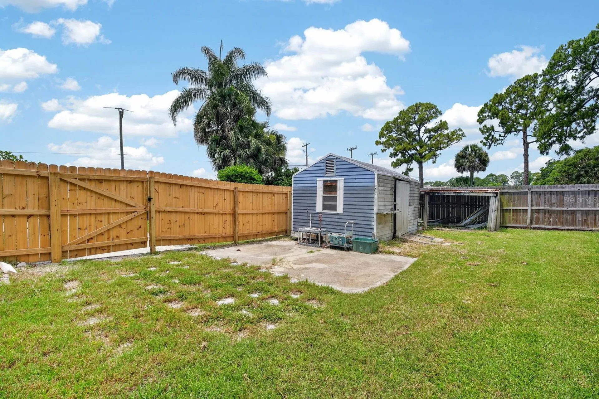 191 Roberts Road Edgewater FL 32141