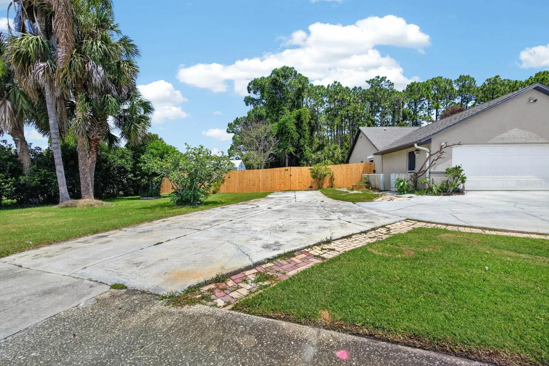 191 Roberts Road Edgewater FL 32141