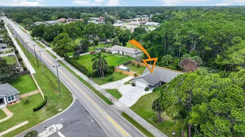 191 Roberts Road Edgewater FL 32141
