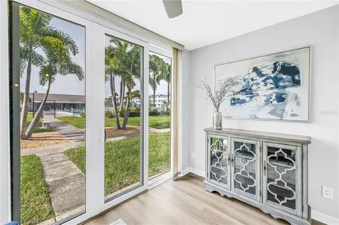 4715 Bay Street NE St Petersburg FL 33703