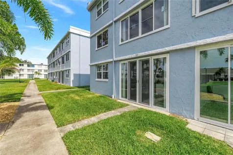 4715 Bay Street NE St Petersburg FL 33703