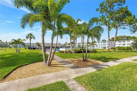4715 Bay Street NE St Petersburg FL 33703