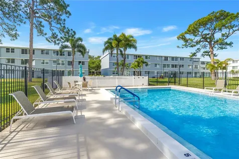 4715 Bay Street NE St Petersburg FL 33703