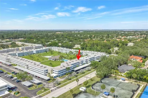 4715 Bay Street NE St Petersburg FL 33703
