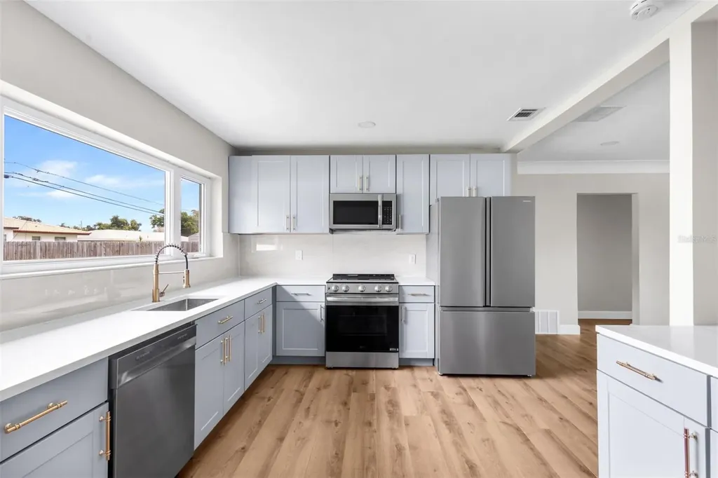 1516 Lemon Street Clearwater FL 33756