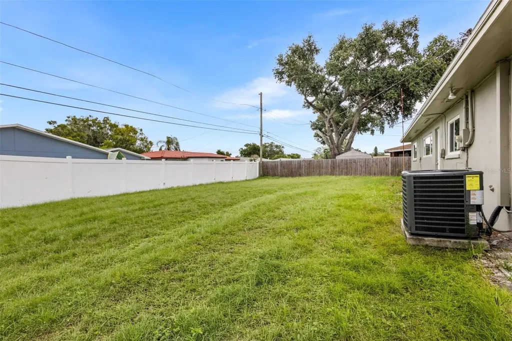 1516 Lemon Street Clearwater FL 33756