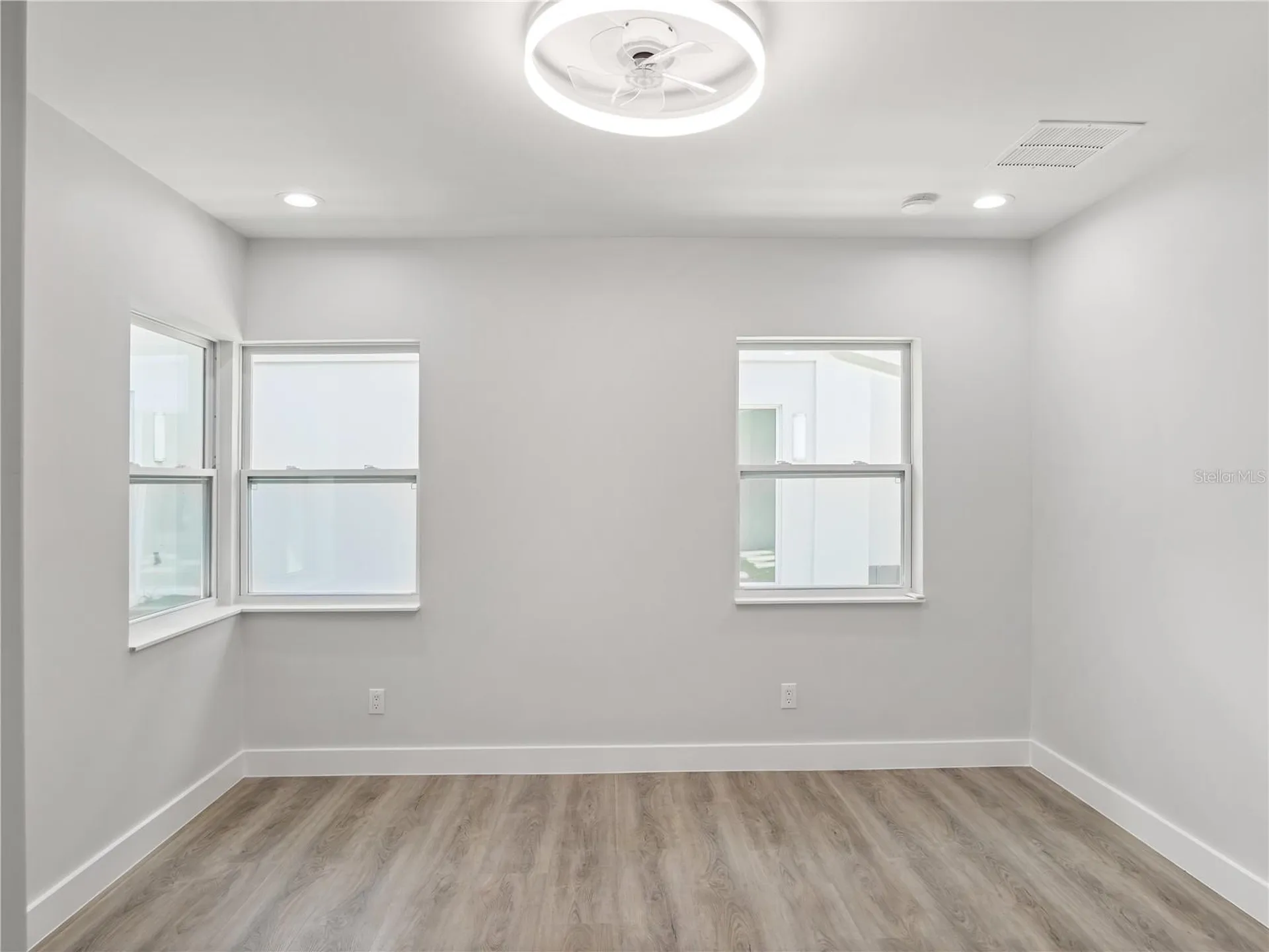 1190 W Lakeshore Drive Clermont FL 34711