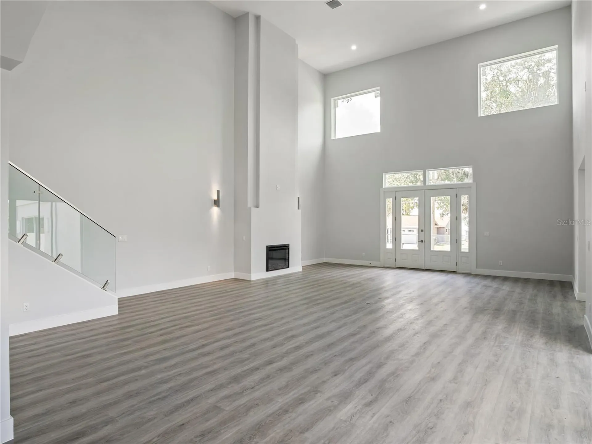 1190 W Lakeshore Drive Clermont FL 34711