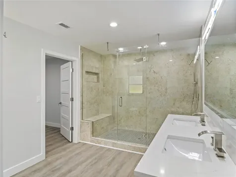 1190 W Lakeshore Drive Clermont FL 34711