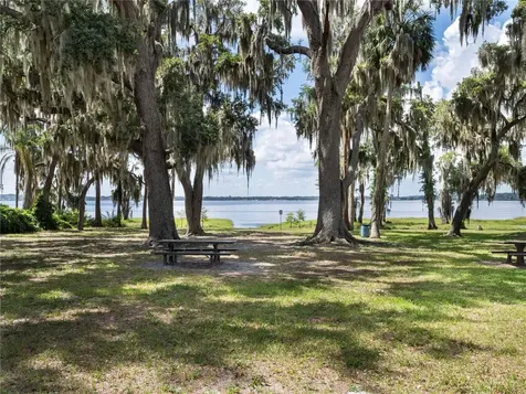 1190 W Lakeshore Drive Clermont FL 34711