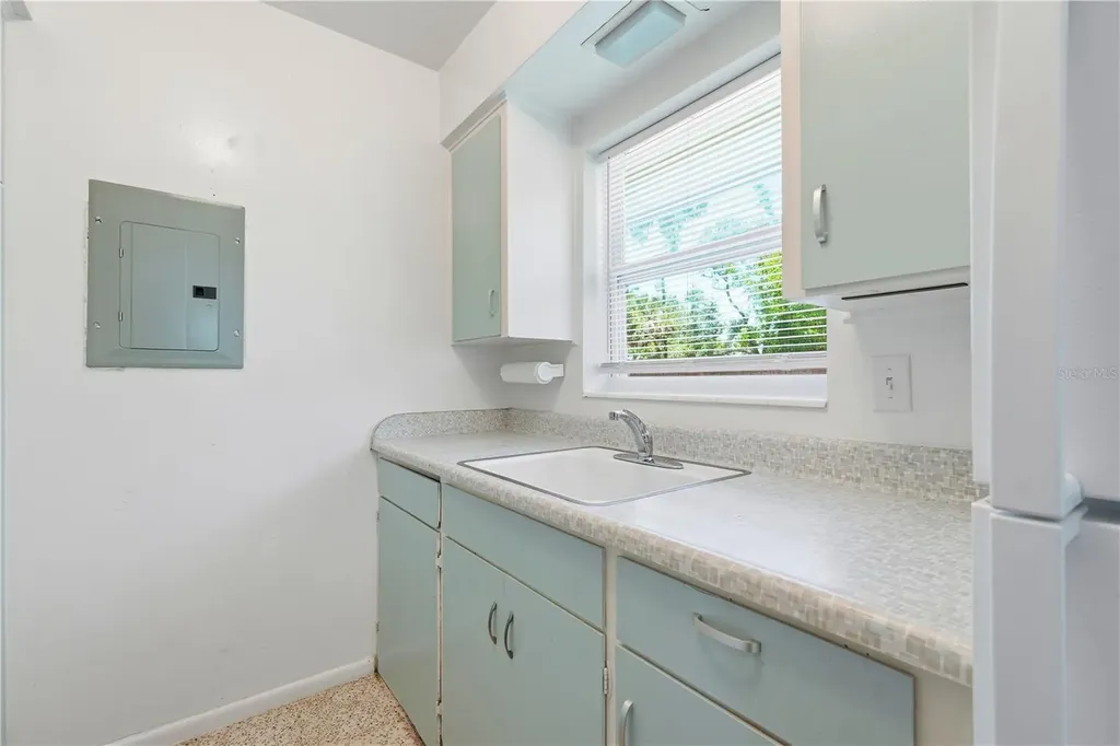 1751 6th Street Sarasota FL 34236