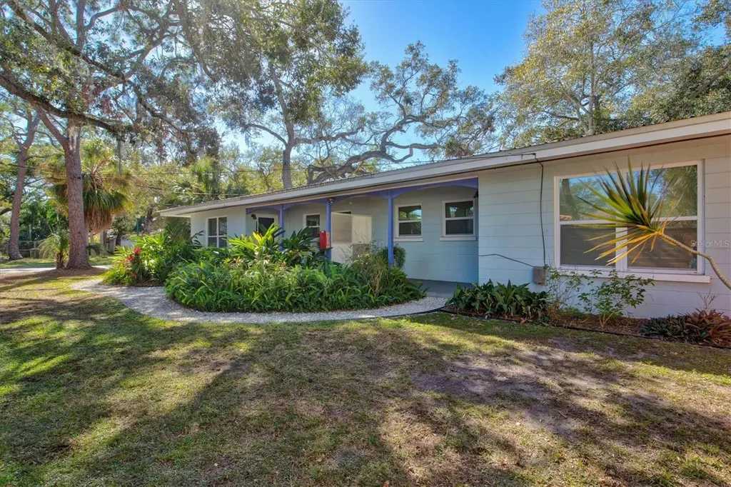 1751 6th Street Sarasota FL 34236