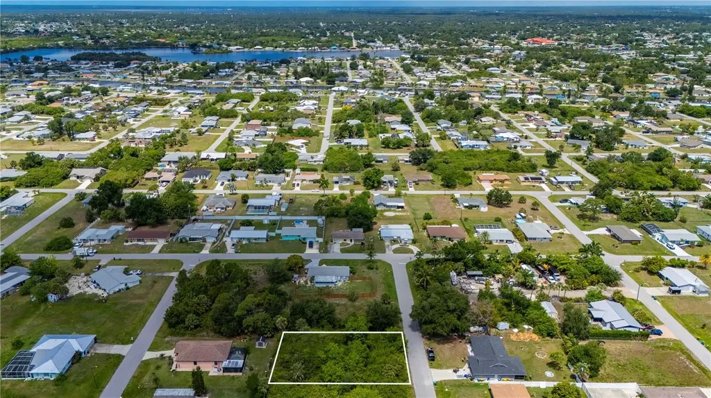 209 Forrest Avenue NW Port Charlotte FL 33952