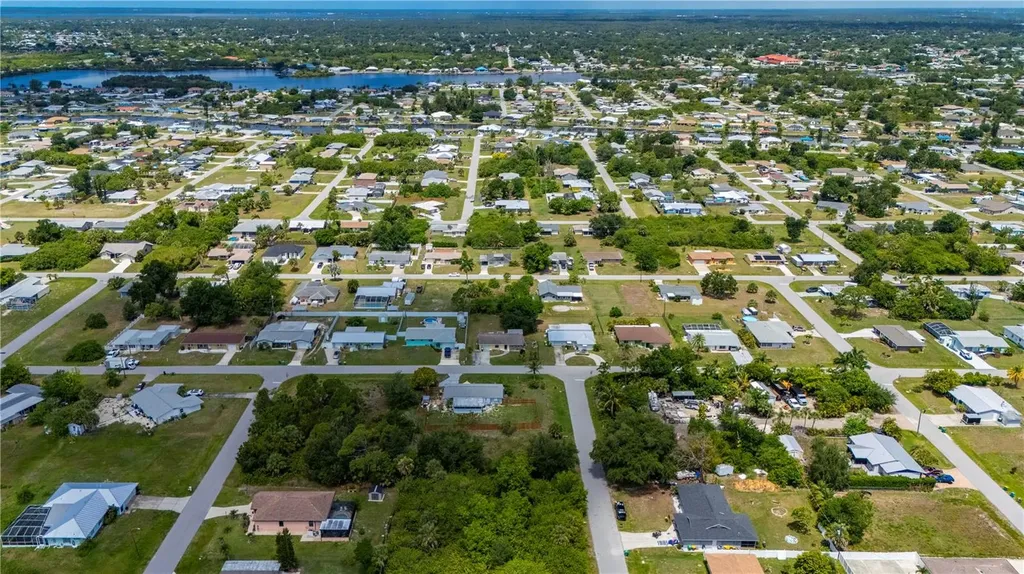 209 Forrest Avenue NW Port Charlotte FL 33952