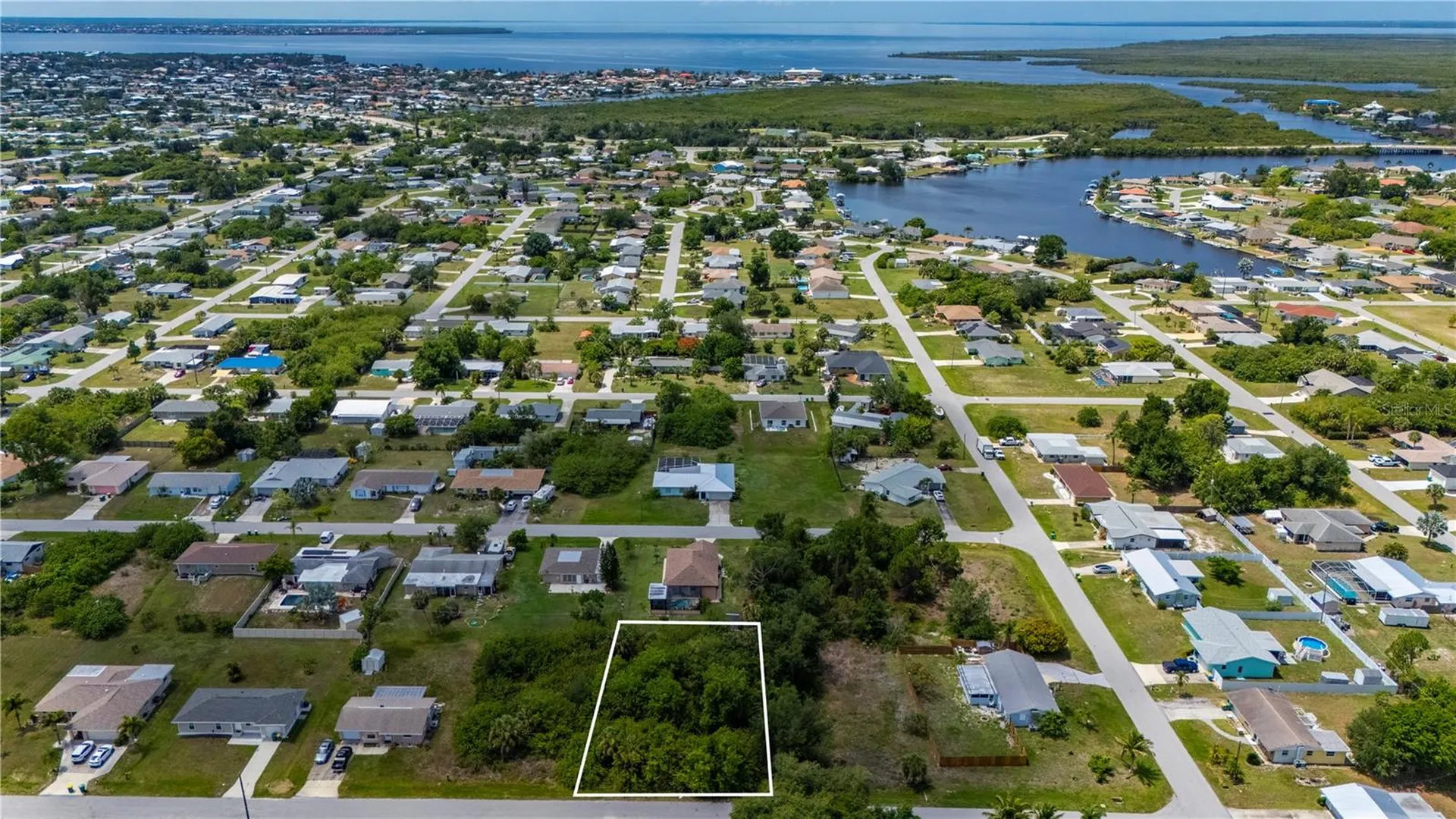 209 Forrest Avenue NW Port Charlotte FL 33952