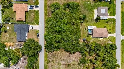 209 Forrest Avenue NW Port Charlotte FL 33952