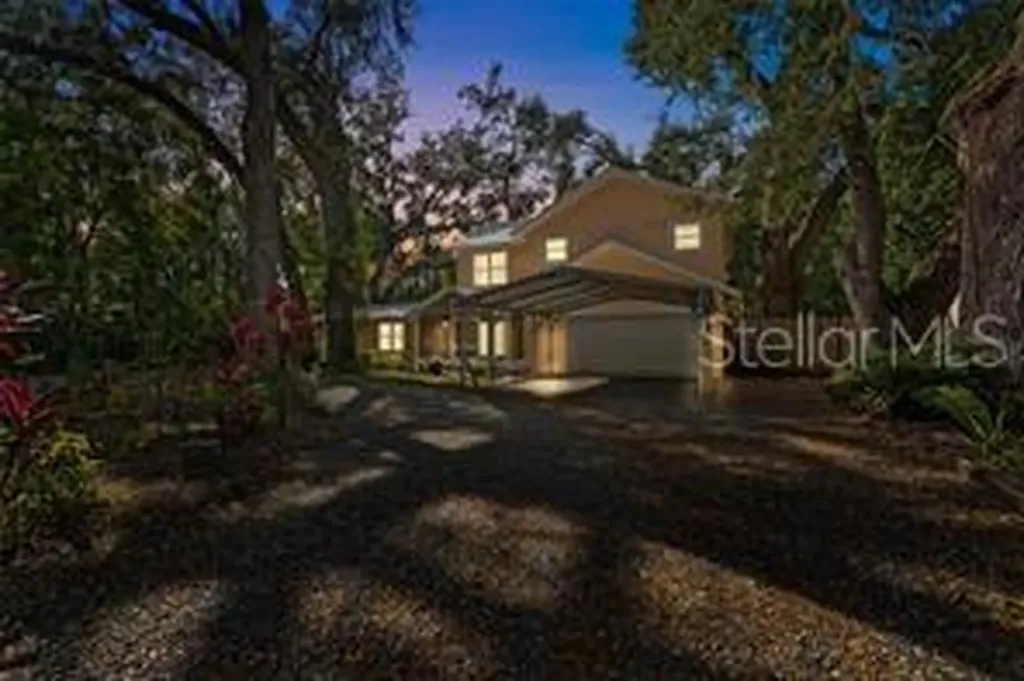315 Wooten Road Lutz FL 33548